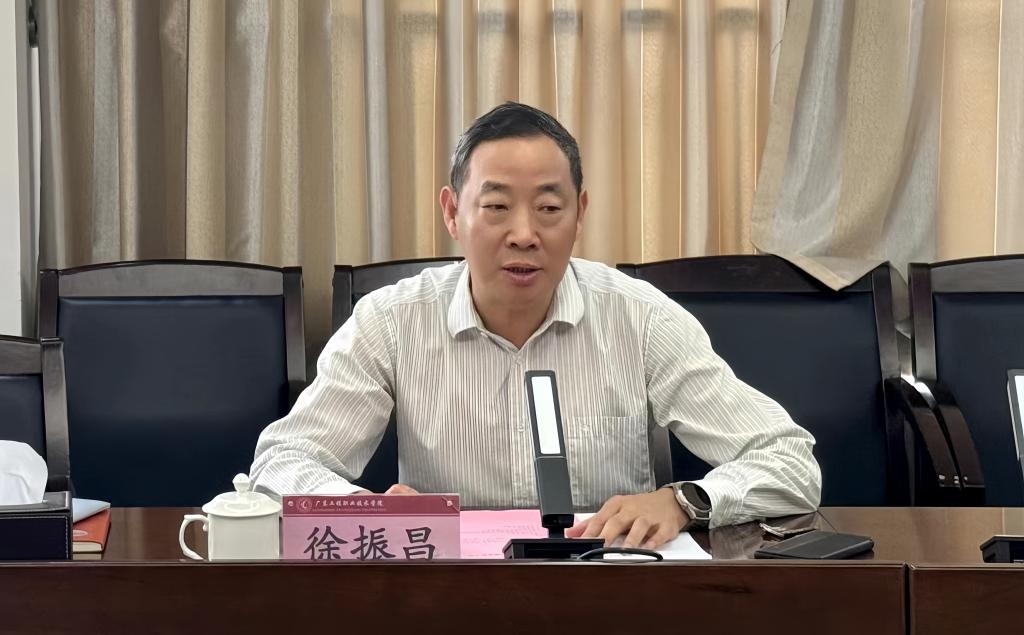 党委副书记纪委书记徐振昌讲话.jpg