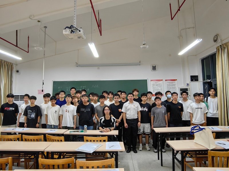 班会_副本.jpg