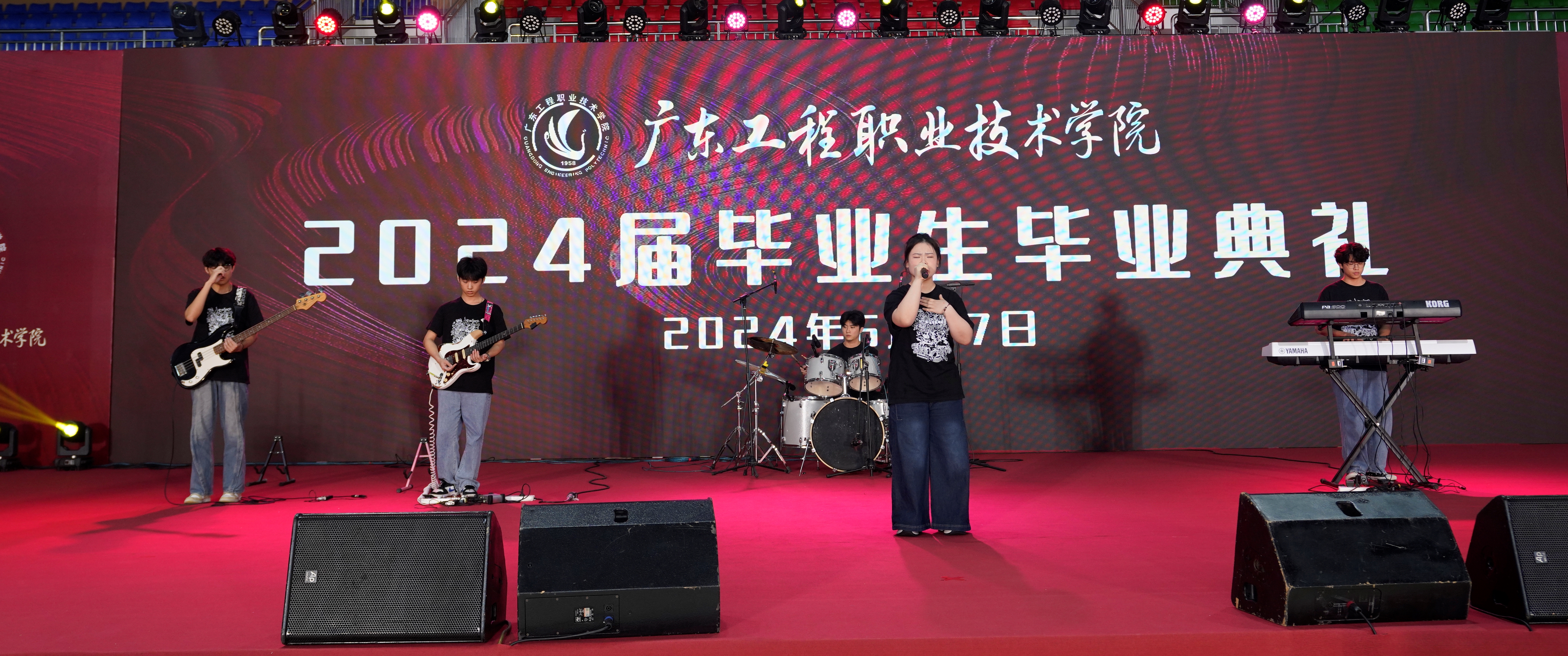 涅槃音协音乐演奏.jpg