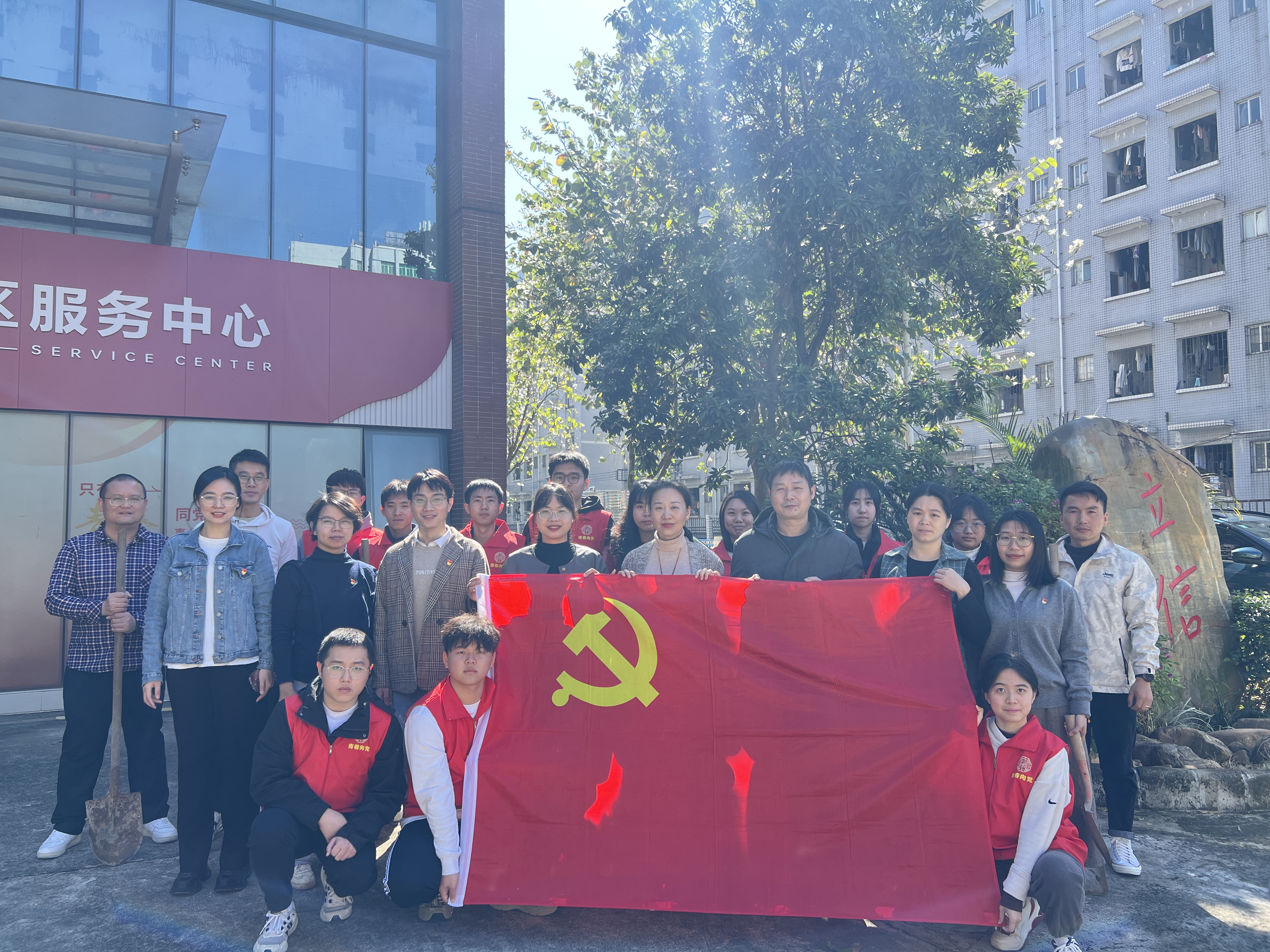 大合照(立信).jpg