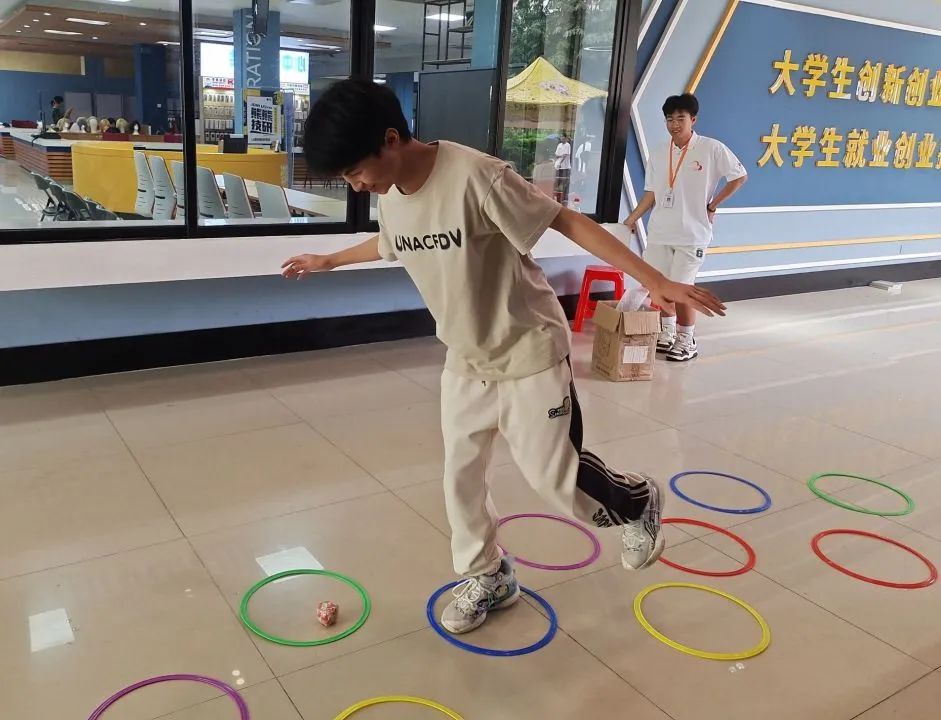 体育悦动心灵.jpg