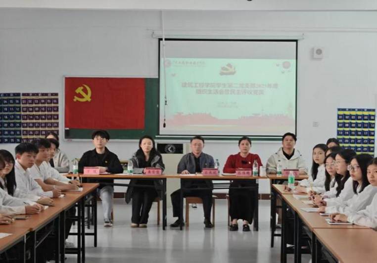 92b735a79381ce9b04f3001919bc485c