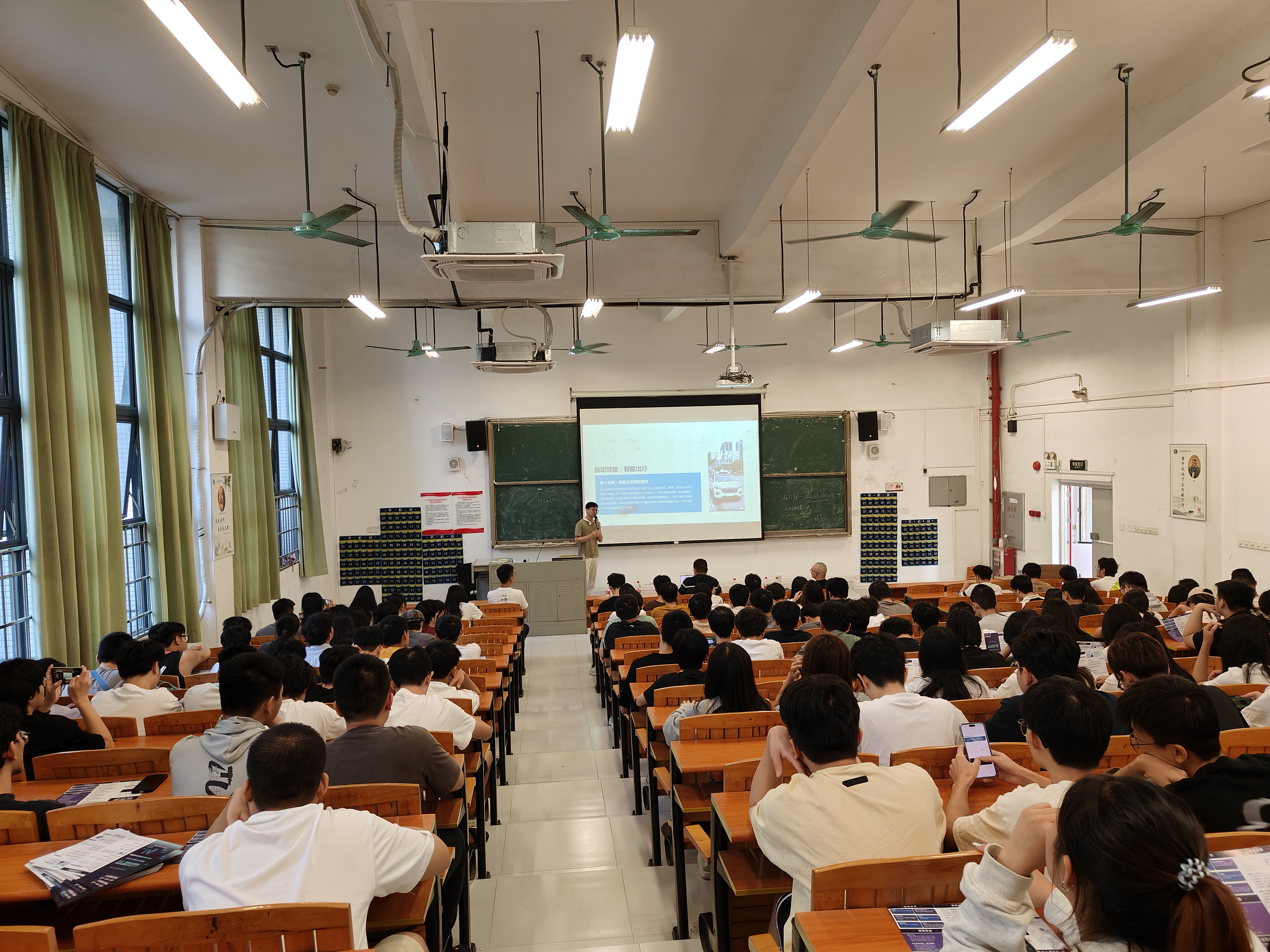 AIGC1.jpg
